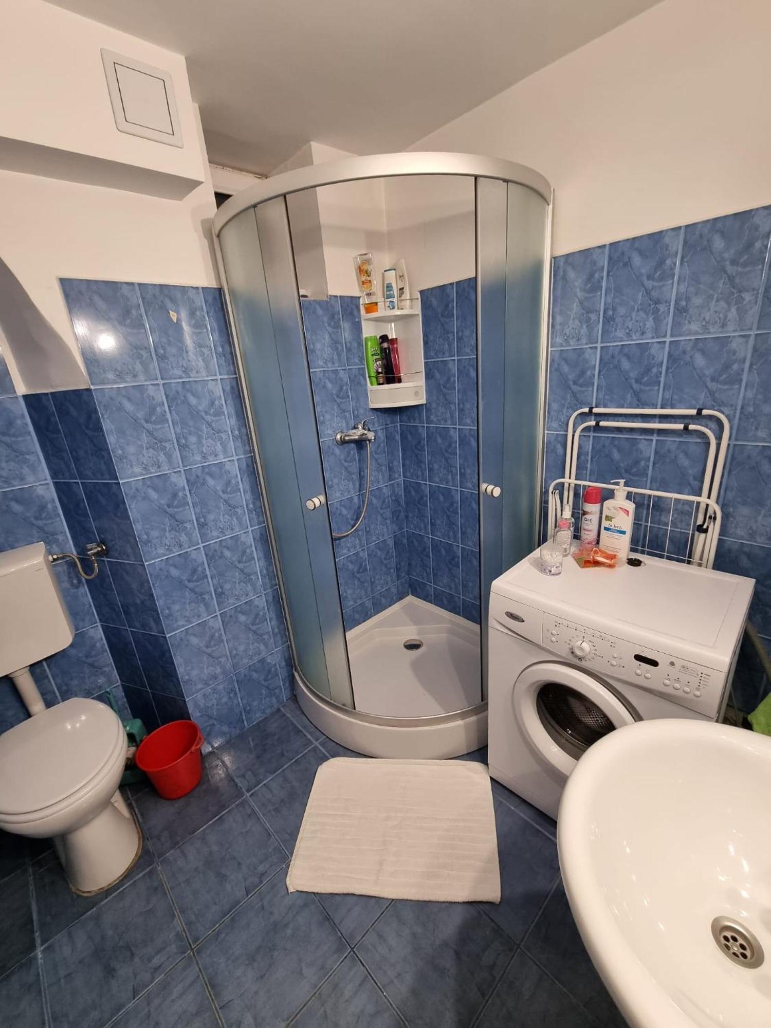 R Castle - 2 Room Apartment Brasov Luaran gambar
